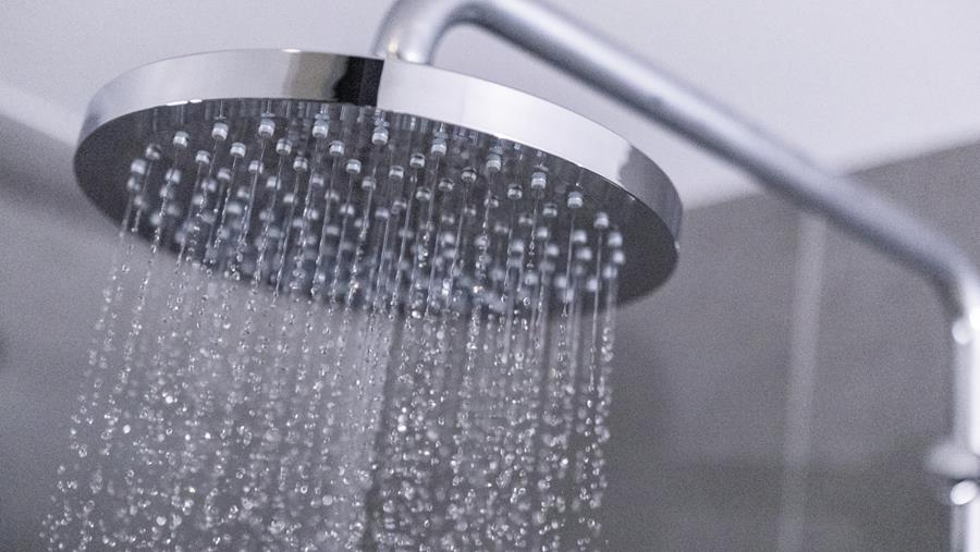 Les douches de pluie comme premier choix de remplacement