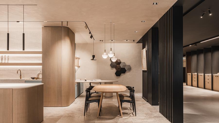 Salle d'exposition pour et avec des techniques décoratives