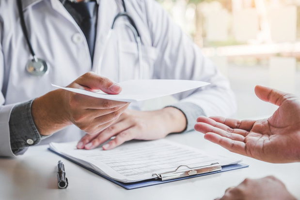 L'Absym favorable à l'obligation d'un certificat médical dès le premier jour d'absence pour maladie