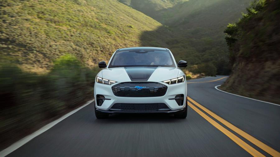 Elektrische Mustang Mach-E GT viert de Californische ziel