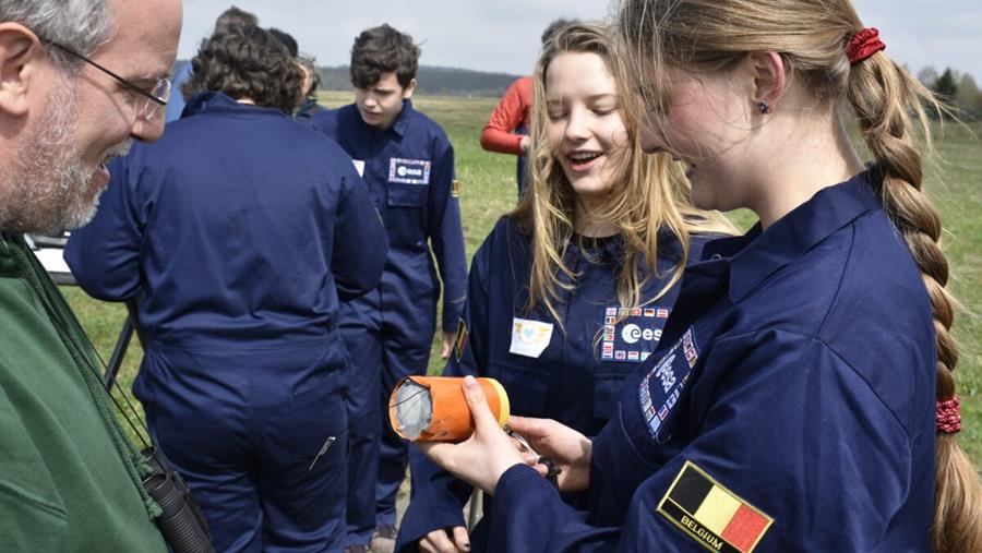 Een brug tussen ruimtevaart en onderwijs