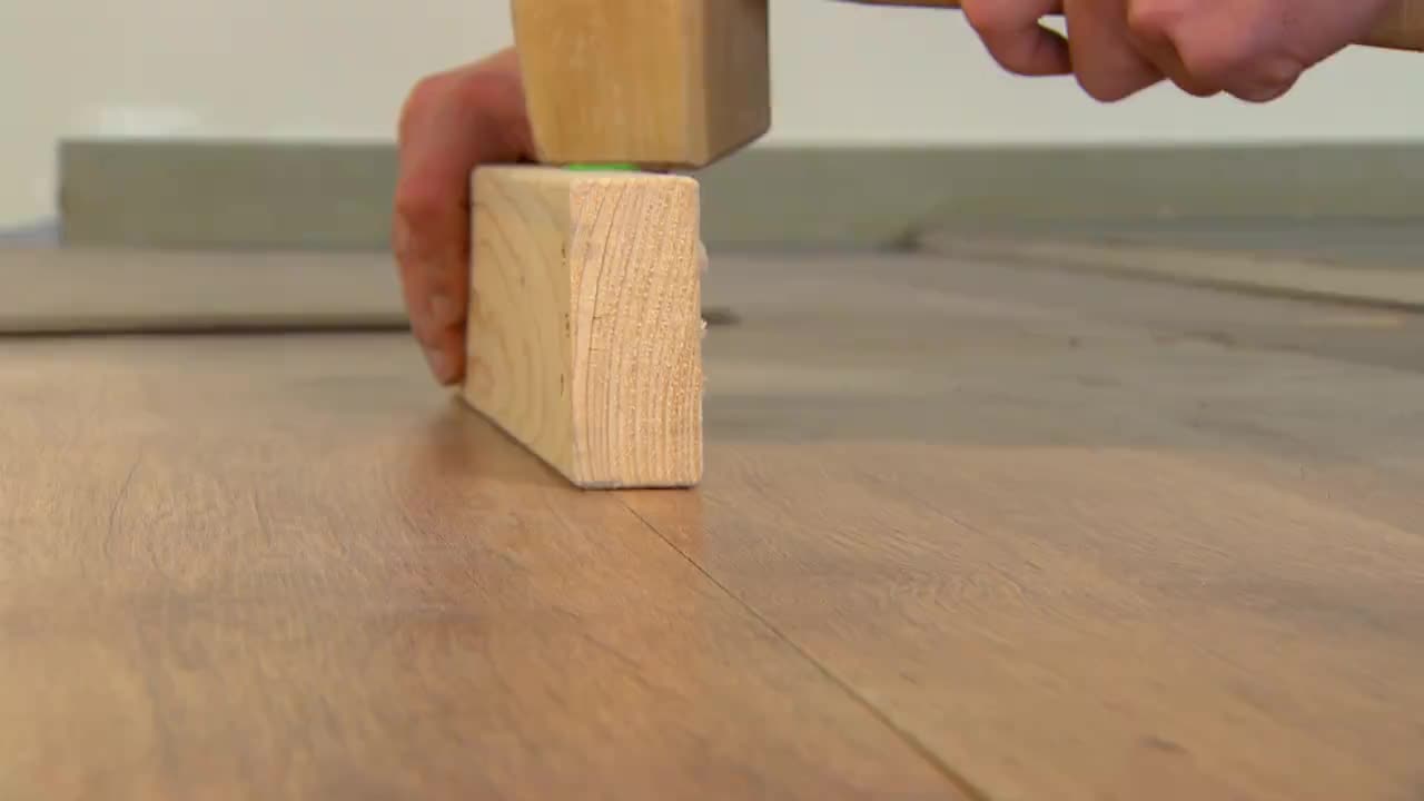 LAMINAATPLANK VERVANGEN