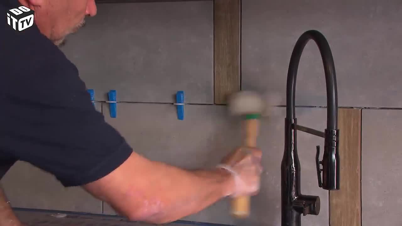 HOE EEN SPATWAND TEGELEN